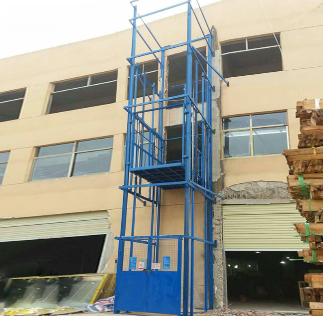 重庆建材厂室外物料提升